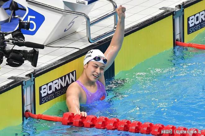 亚运会新记录！余依婷2分07秒75 中国包揽女子200米混合泳冠亚军-中国游泳小将余依婷刷新世界纪录
