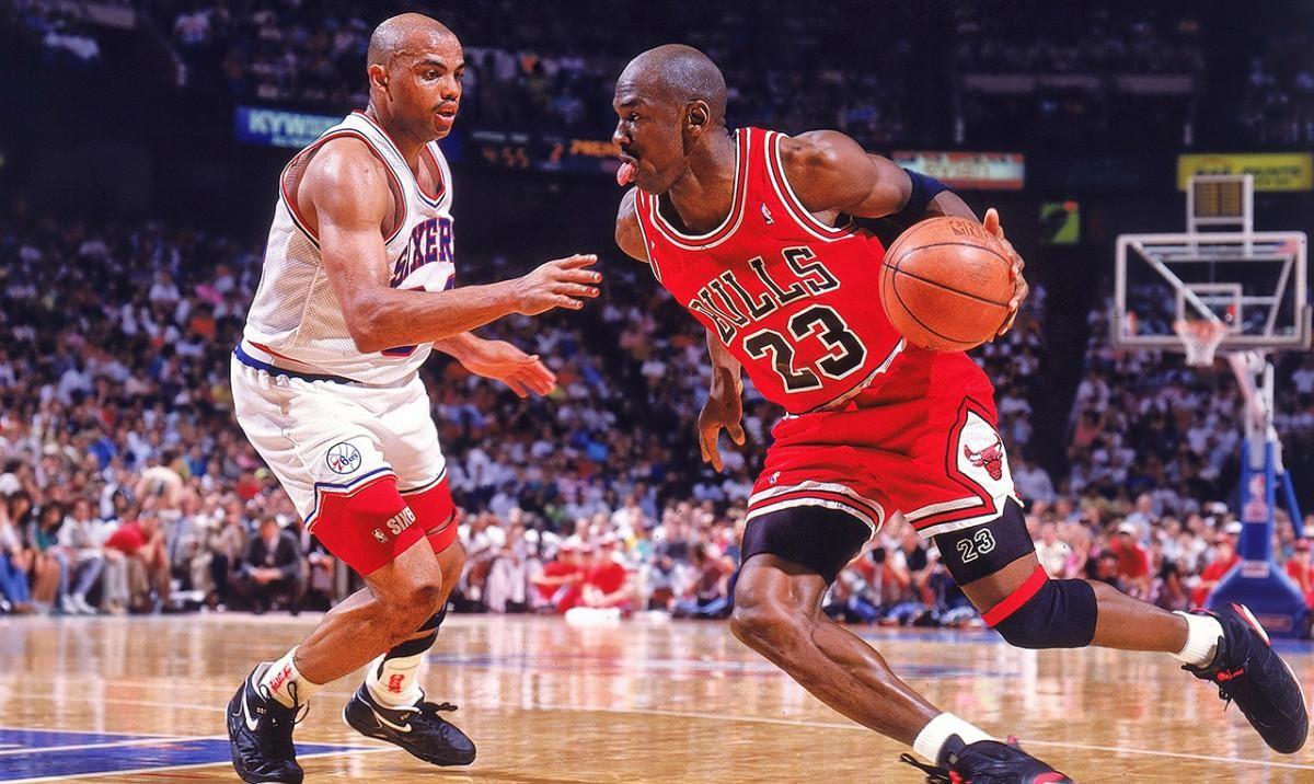 乔丹能够称霸NBA，不是因为对手太弱，而是自己太强，众生皆屈服-乔丹的篮球水平怎么样