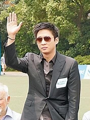 霍启山曾与章子怡谈恋爱，而现在又开始追求小他25岁的张雨菲-霍启山的前女友是章子怡吗