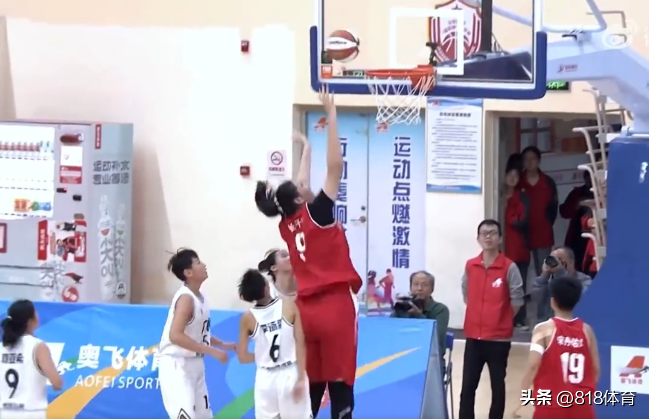 女姚明!2米28中锋张子宇学青会决赛狂轰41+21,扑灭广州三分雨夺冠-运动员张子宇