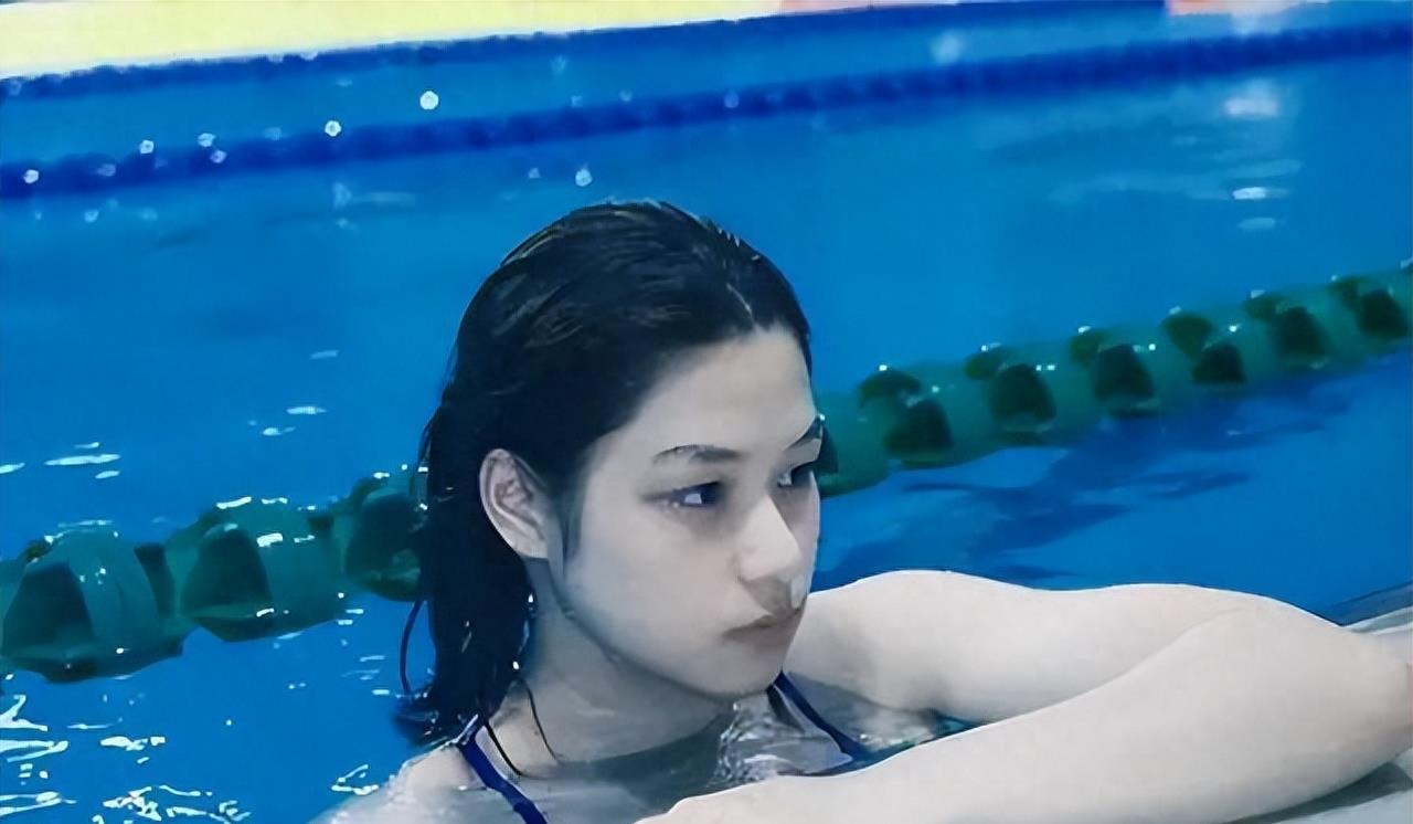 余依婷火到国外！韩媒：美貌实力并重，18岁小将成新晋泳坛女神-余依婷什么时候比赛