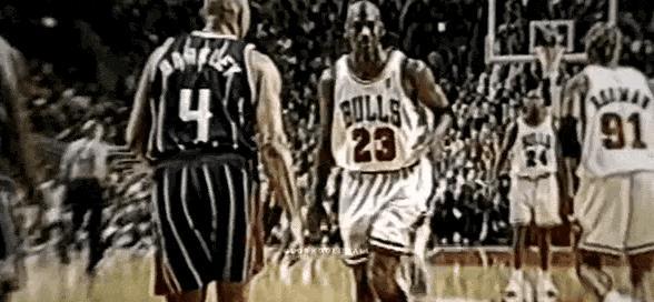 原来乔丹有这么多问题！翻看乔丹的黑历史，发现问题真不少！一、-乔丹有什么黑点球员