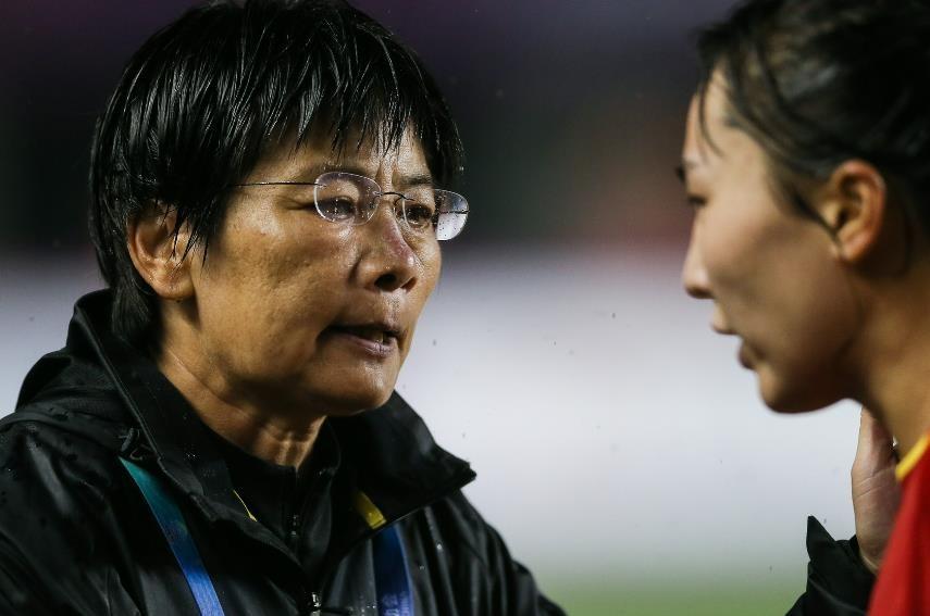 不怪水庆霞，女足出局真相大白！名记：高层改名单？涉及球员曝光-女足女神事迹素材