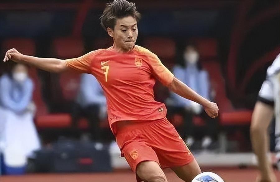 不怪水庆霞，女足出局真相大白！名记：高层改名单？涉及球员曝光-女足女神事迹素材