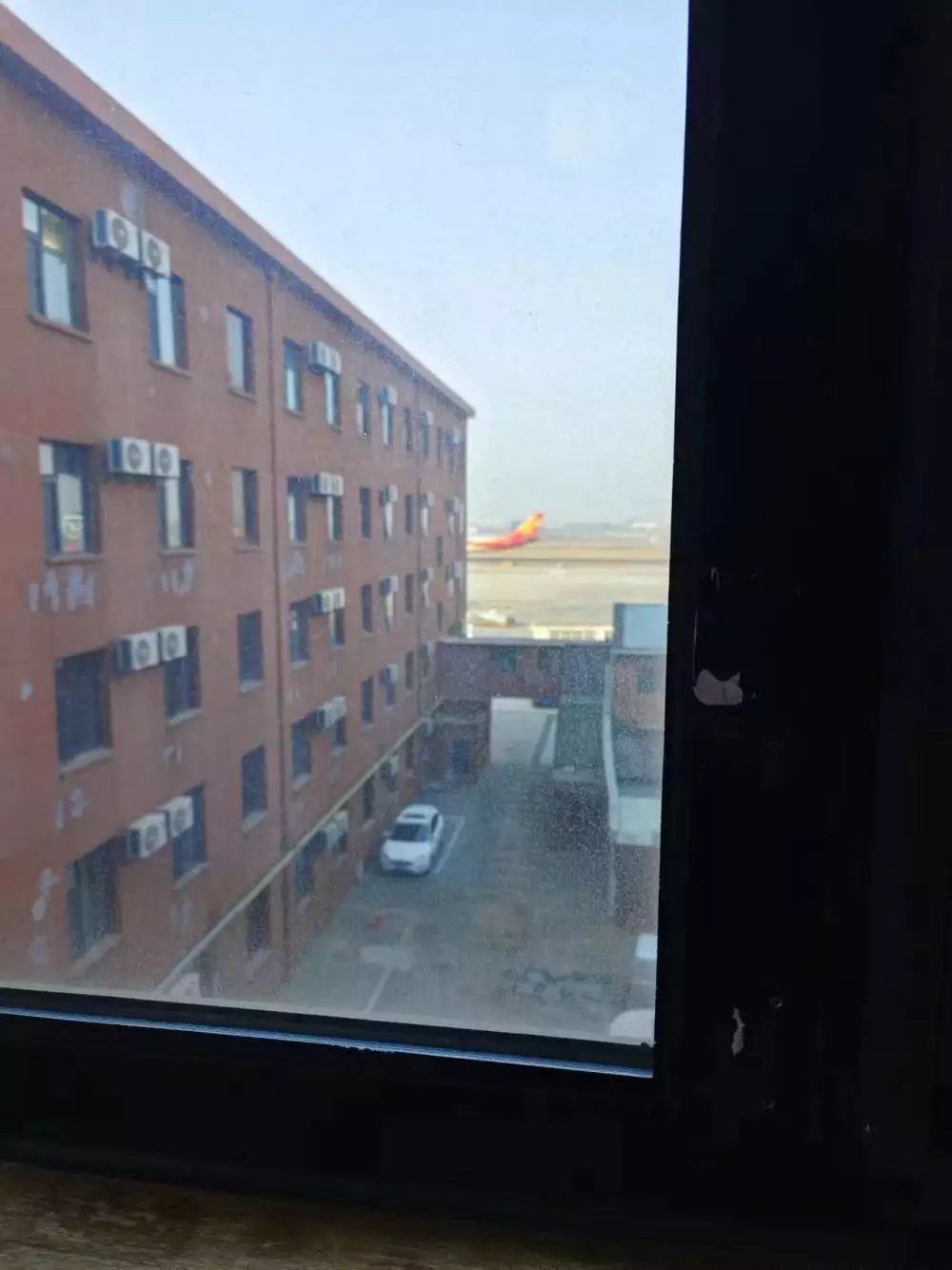 湖南男子参加南极科考，在北京才发现拿错护照！求助电话打给他们后……