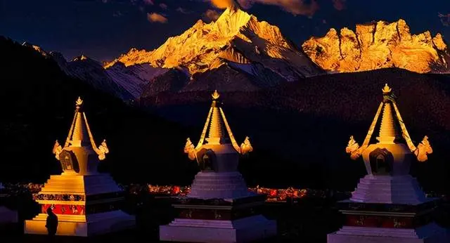 云南旅游，观赏梅里雪山日出必看攻略~-梅里雪山日出时间表2023