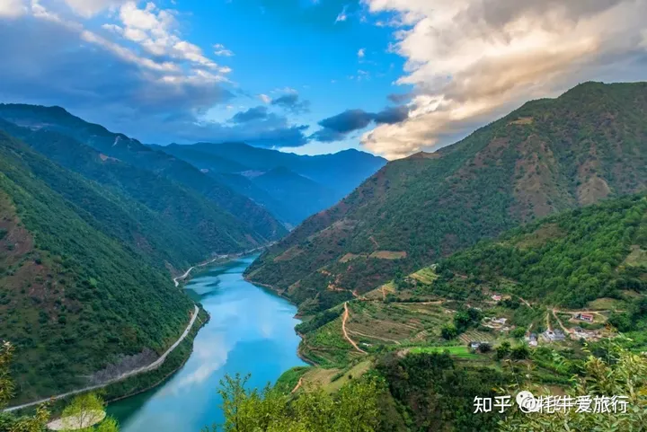 梅里雪山 滇藏线最美的地方之一-云南梅里雪山旅游攻略