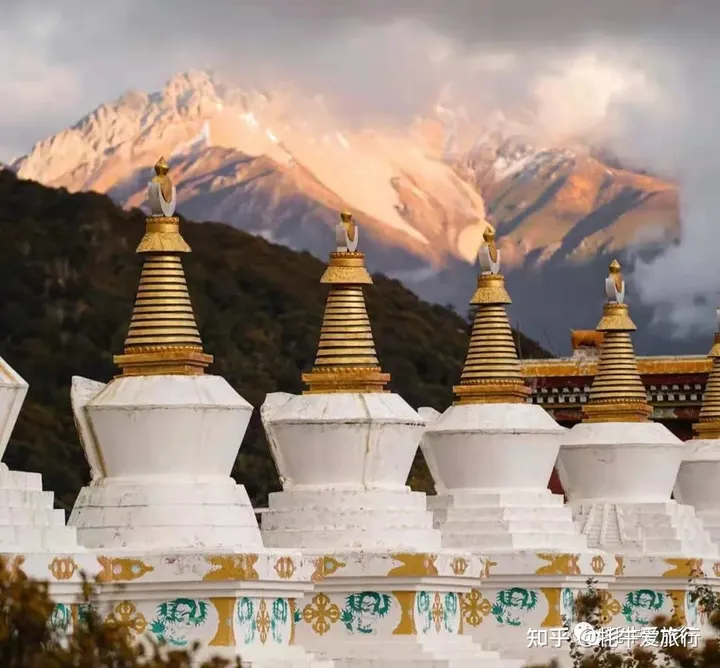 梅里雪山 滇藏线最美的地方之一-云南梅里雪山旅游攻略