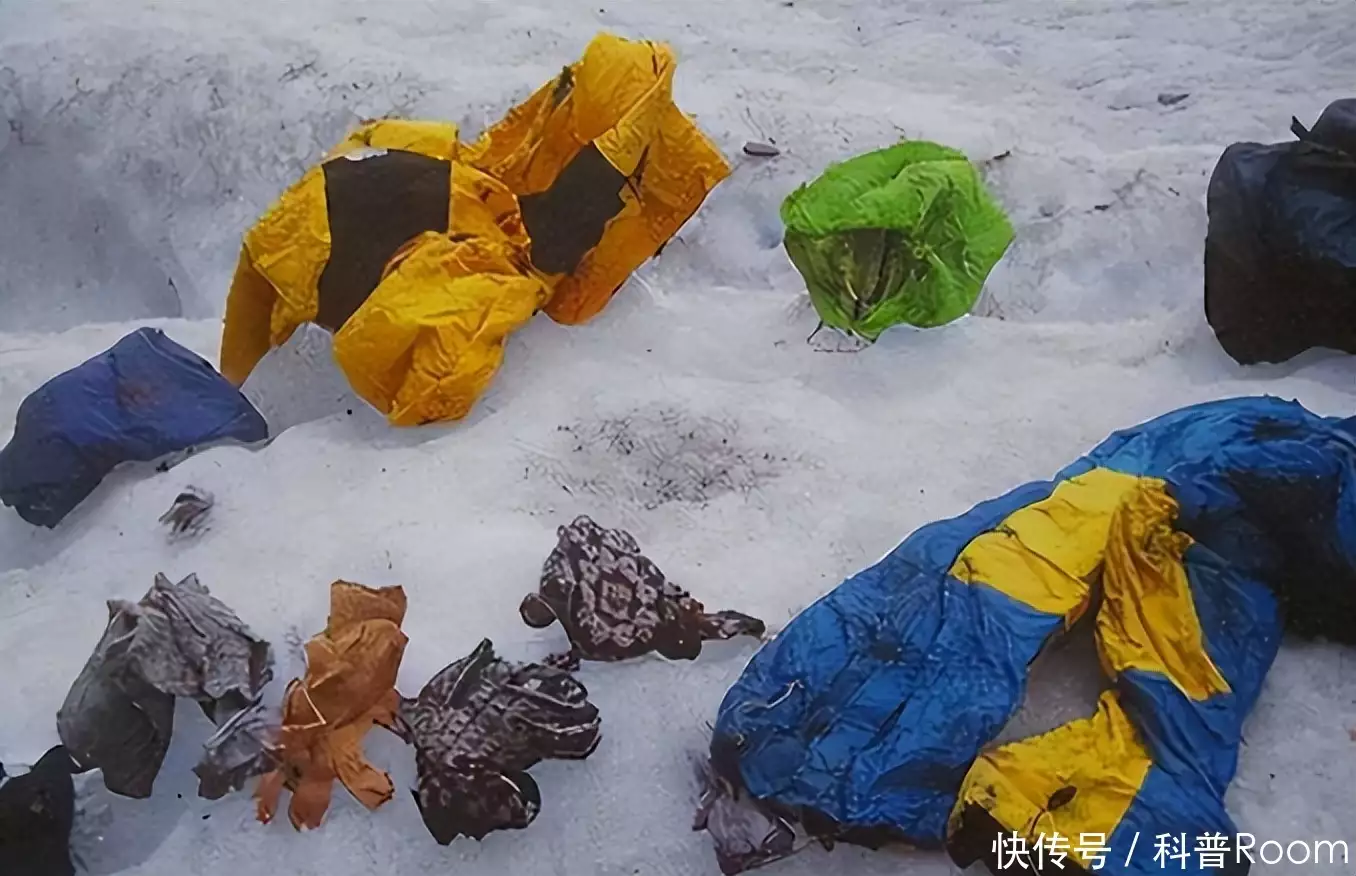 梅里雪山事件，一次被诅咒的登山行动，死者深埋雪山多年才被发现