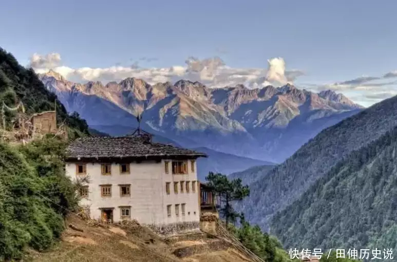 1991年梅里雪山山难，17名登山队员无一生还，临死前过程充满怪异