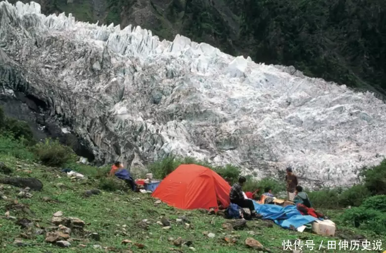 1991年梅里雪山山难，17名登山队员无一生还，临死前过程充满怪异