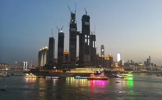 去重庆旅游，有什么推荐的吗？-去重庆游玩的攻略