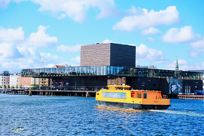 哥本哈根美丽的滨海公园，藏着世界著名雕塑，游客都喜欢来打卡-哥本哈根水族馆