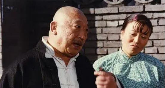 《骆驼祥子》：多次品读才懂得虎妞对祥子的爱，是有多么的丑陋-骆驼祥子中虎妞和祥子对婚后的生活各持什么态度