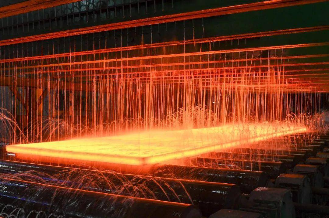 新春新气象 | 21世纪，钢铁是怎样炼成的？-钢铁是怎么炼成的观后感600字左右