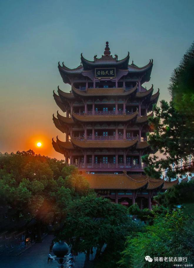 探索黄鹤楼：中国历史的瑰宝，黄鹤楼位于哪里？-黄鹤楼在我国哪个地方