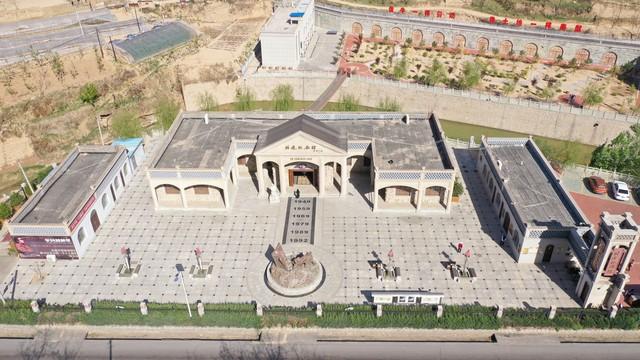 《平凡的世界》:一个展示普通人生活与命运的长篇小说-名著《平凡的世界》读书笔记摘抄大全