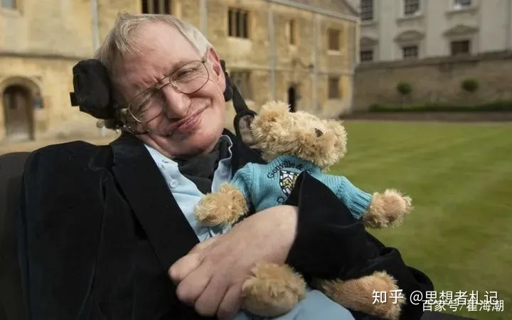 轮椅上的科学巨人：霍金的传奇人生-霍金的轮椅有多少黑科技