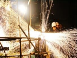 钣金电阻焊是怎么进行焊接的啊-钣金件焊接 怎么防止零件放不到位