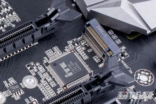 科普：PCI-E插槽都有哪些样子？-pcie插槽图