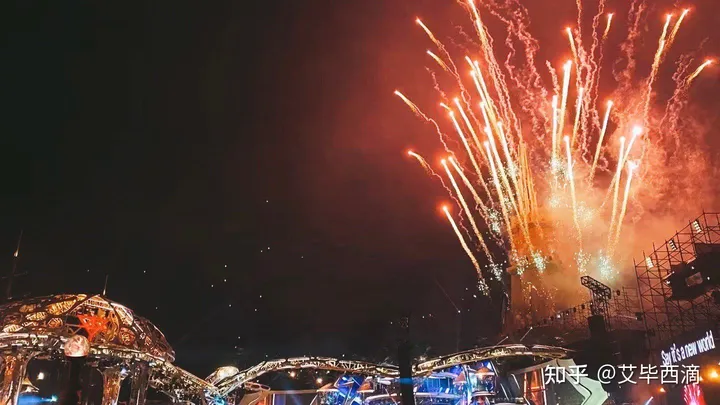 如何评价华晨宇 11 月 28 日举办的「火星演唱会」？