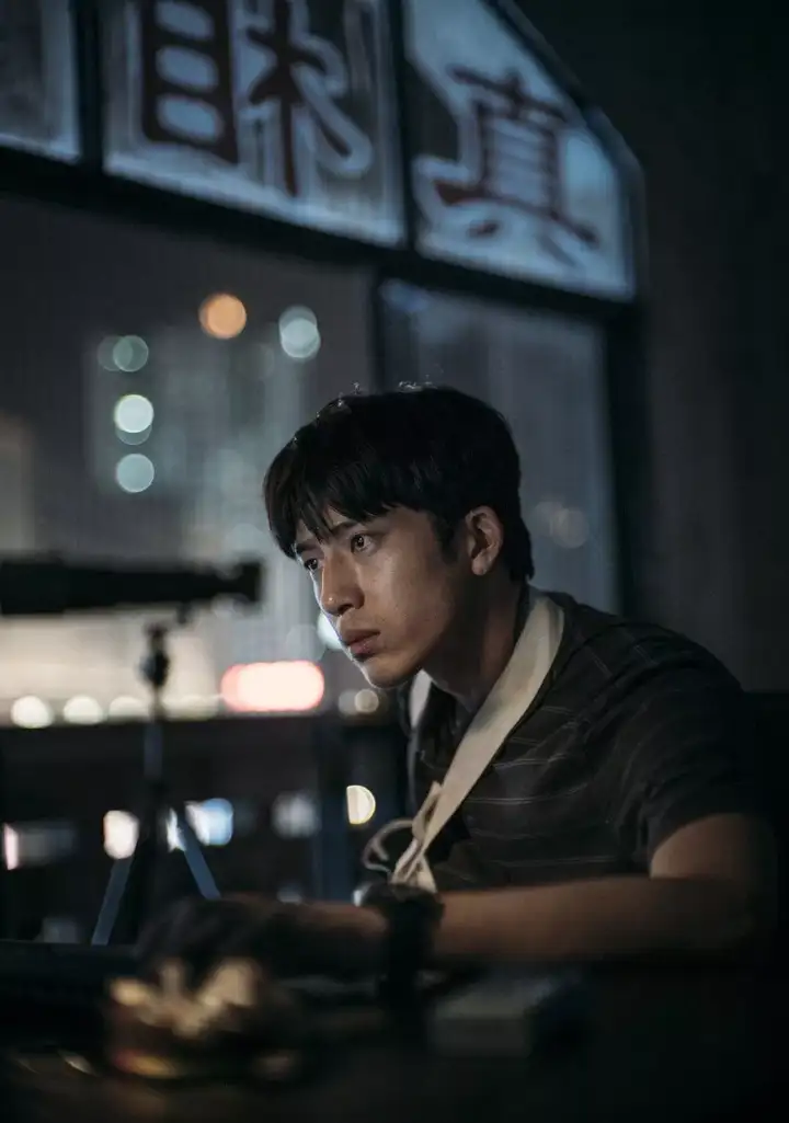 井柏然的演技如何？