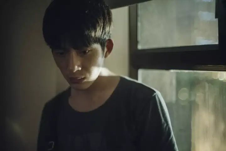 井柏然的演技如何？