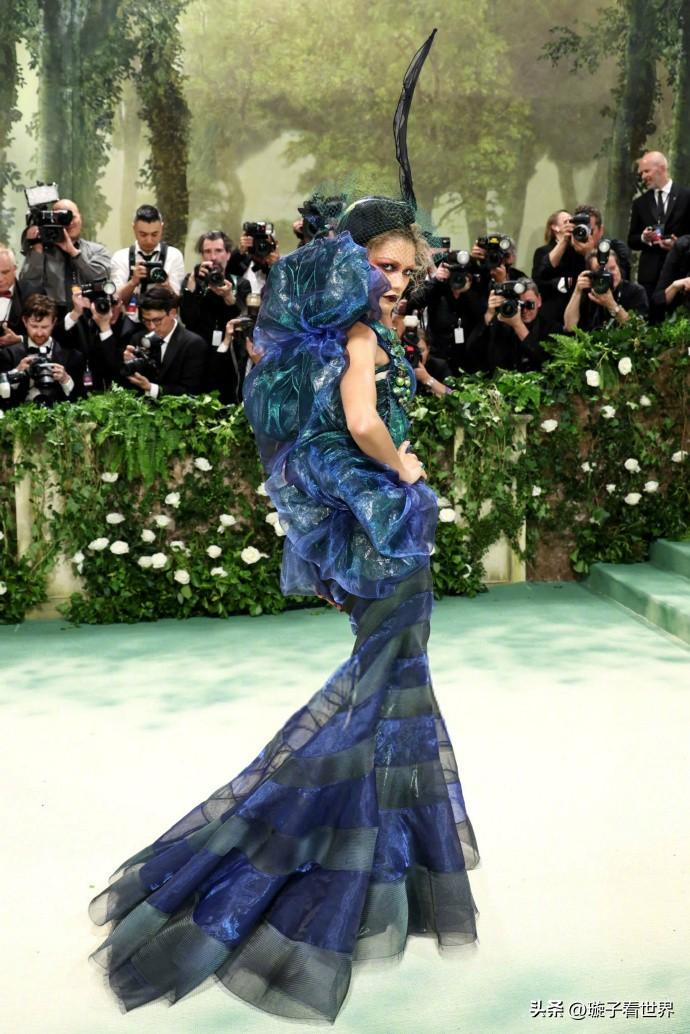 众星云集的2024 MetGala红毯，出现了5个红毯满分选手！