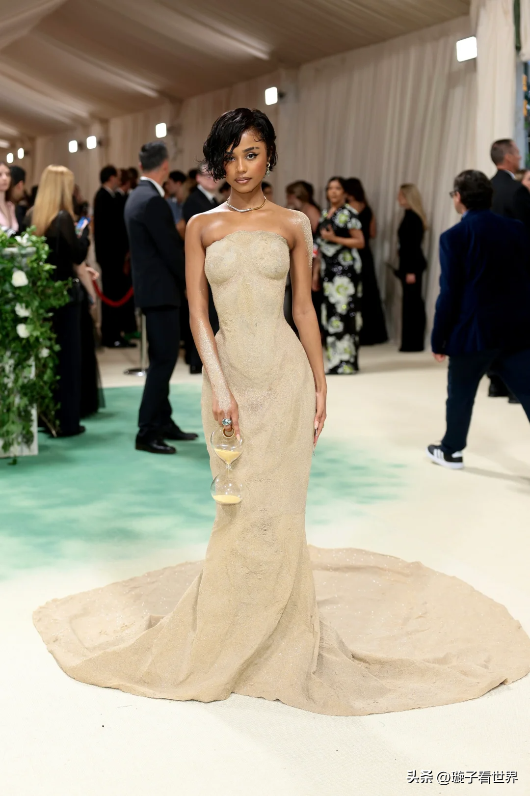 众星云集的2024 MetGala红毯，出现了5个红毯满分选手！