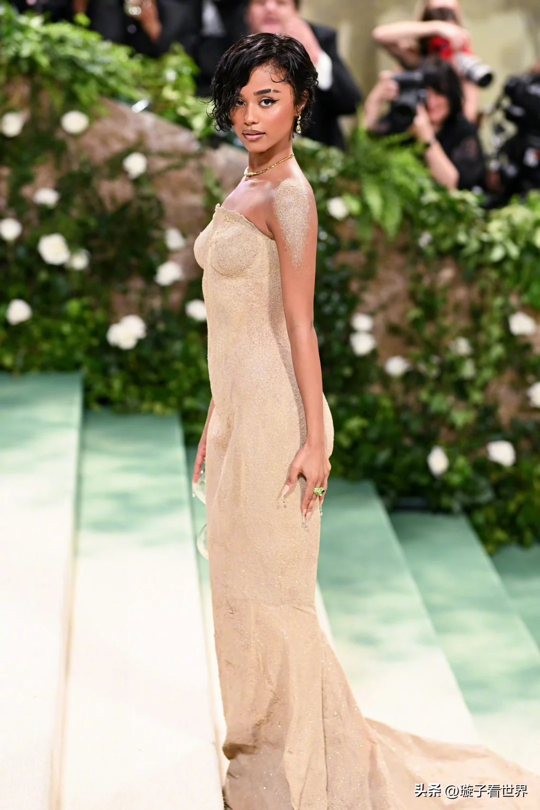 众星云集的2024 MetGala红毯，出现了5个红毯满分选手！