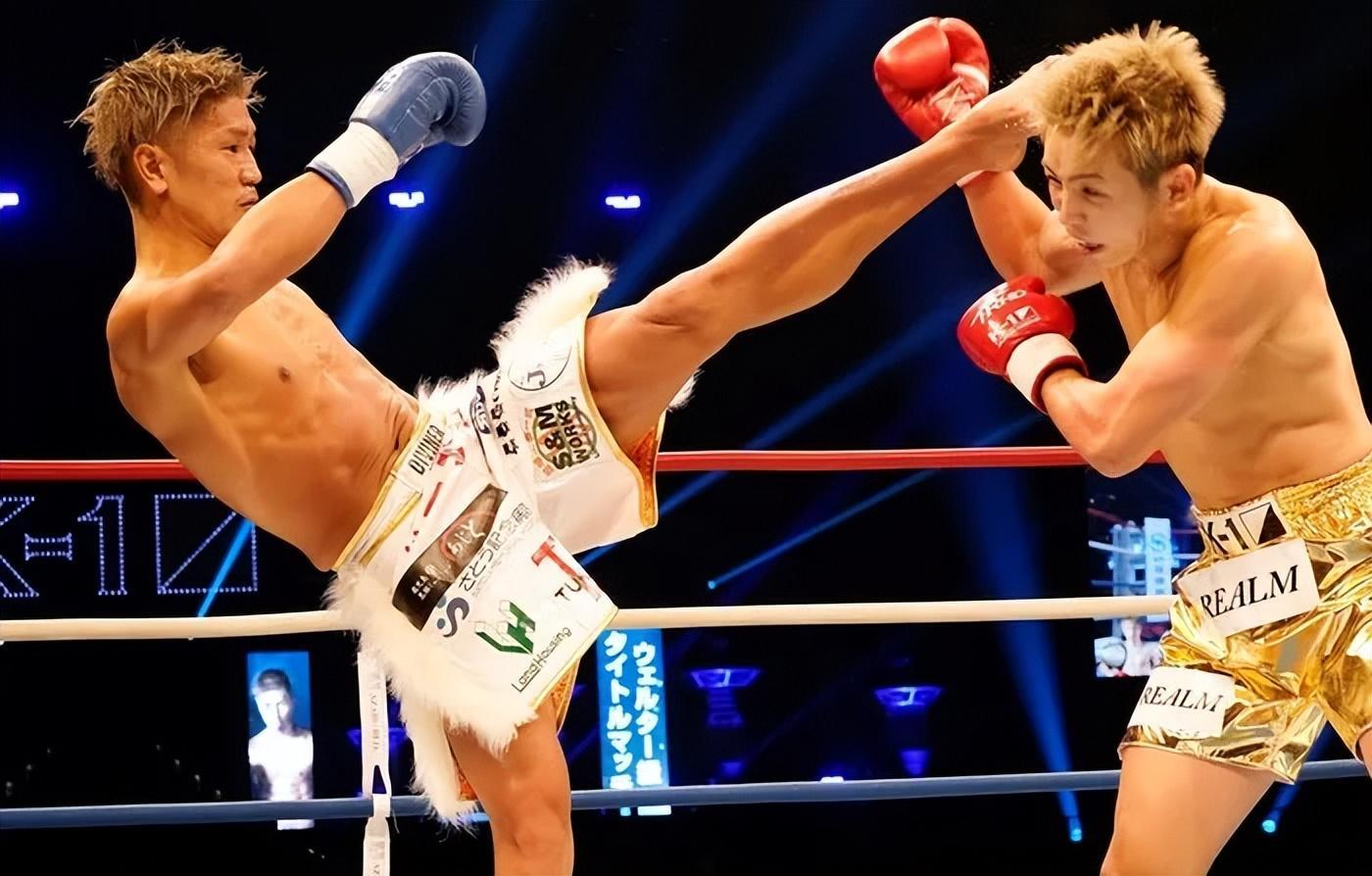 太悲壮！武僧一龙惨遭秒杀，被日本拳手爆头KO，挺尸拳台不省人事