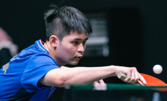 史诗级逆转！国乒小将7-10连赢5分，决胜局8-10翻盘，接班马龙