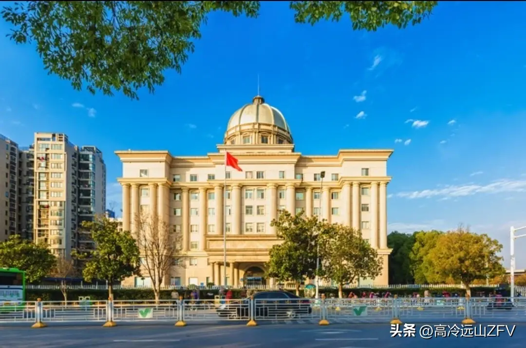 超级好消息！国际油价小幅下跌，国内油价或将大幅下调！