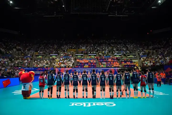 世联赛 | 郎导解读中国女排出征阵容，各国大名单陆续揭晓