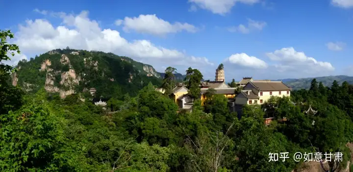 夏天避暑去哪里旅游？