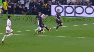 4-3！皇马进决赛！欧冠奇迹翻盘：91分钟遭绝杀，拜仁出局