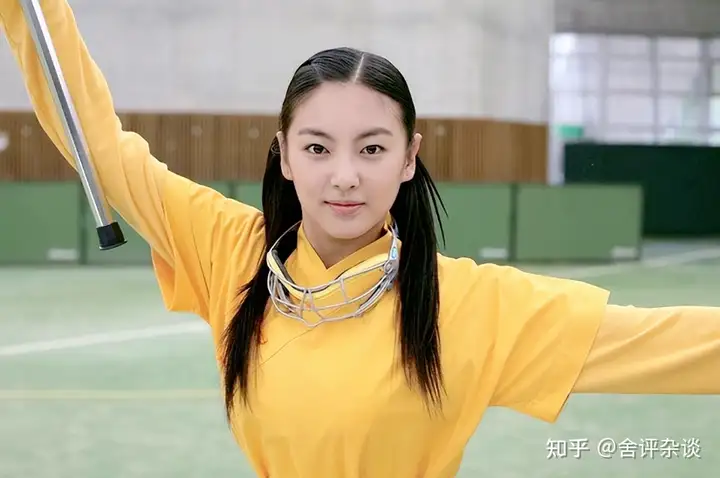 知名演员张雨绮的劲爆情史，太精彩了！