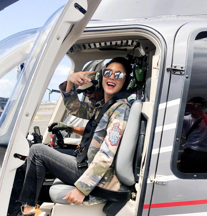 张雨绮大晒两枚鸽子蛋钻戒和一枚婚戒，疑似宣布即将嫁入豪门！