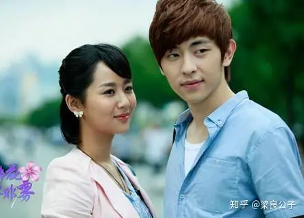 《家有儿女》三个小童星各不相同,有人爆红,有人沉寂……