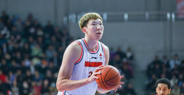 弱势广东如何逆袭击败辽篮？杜锋能否领队逆风而上