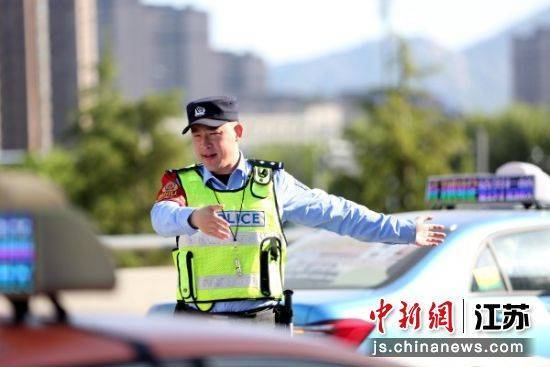 徐州铁路公安处更新设备全力做好铁路安保工作