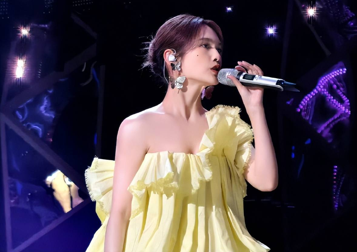 原创            歌手热度超浪姐，那英成搞笑担当，网友推荐补位嘉宾完全不靠谱