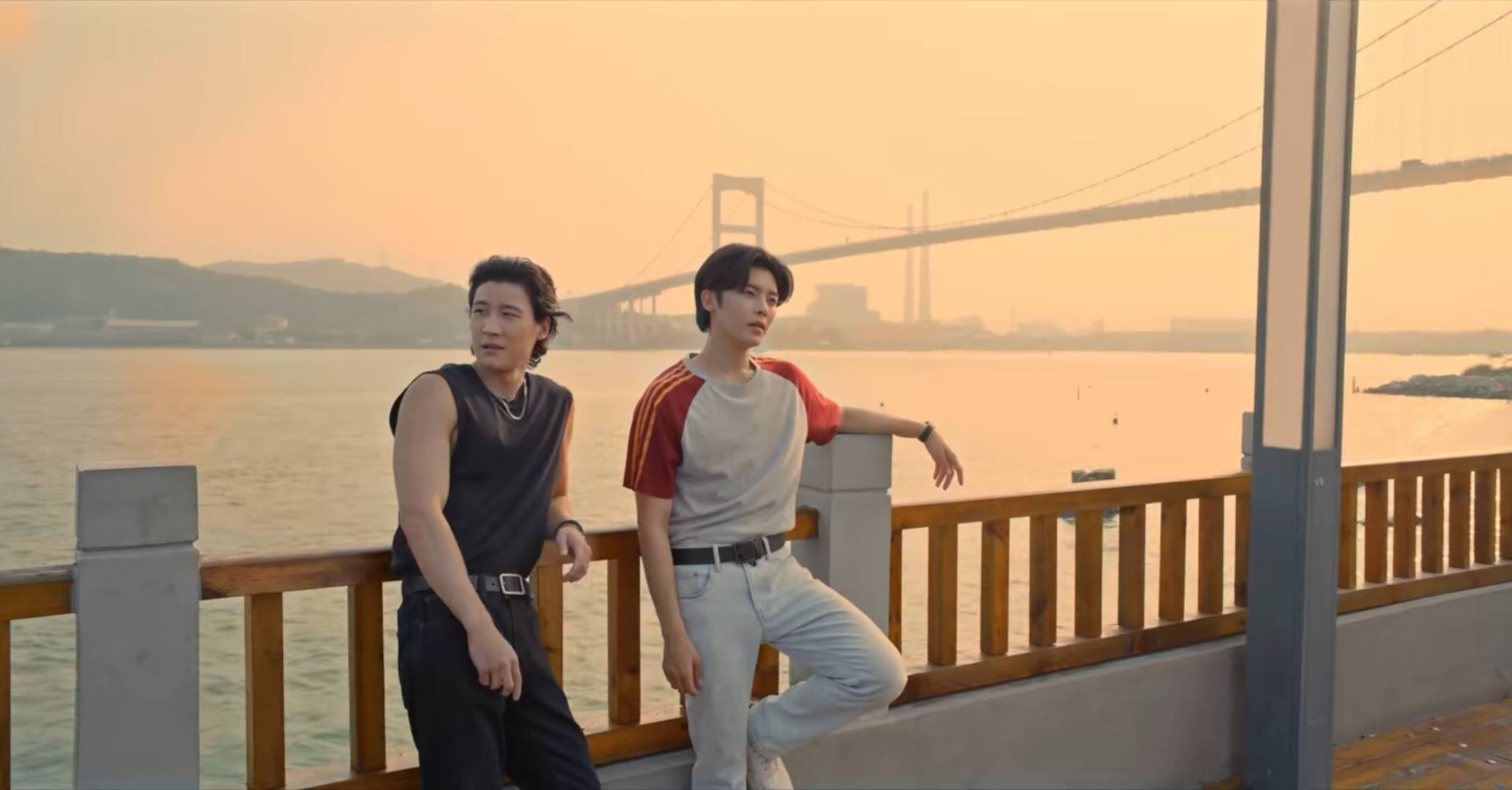 原创            一口气看4集，越看越上瘾，侯明昊杨采钰新剧令人观众入坑