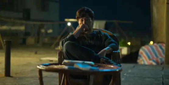 人物 | 建议“彻查”张颂文背后