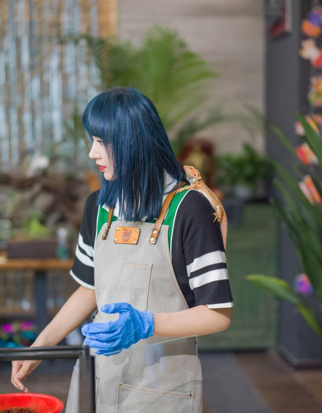 程潇提起被误会的伤心事，节目中忍不住落泪，太让人心疼了