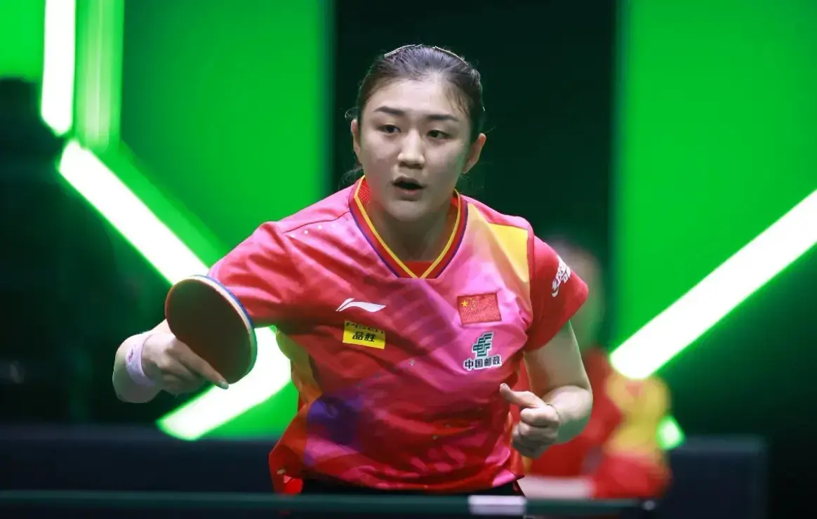 陈梦发飙！回击孙颖莎粉丝：你们说我靠擦边赢球，是的，我很幸运