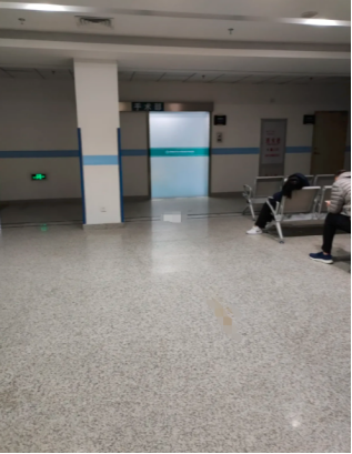 母女相偎，我陪妈妈走过最艰难的抗癌日子