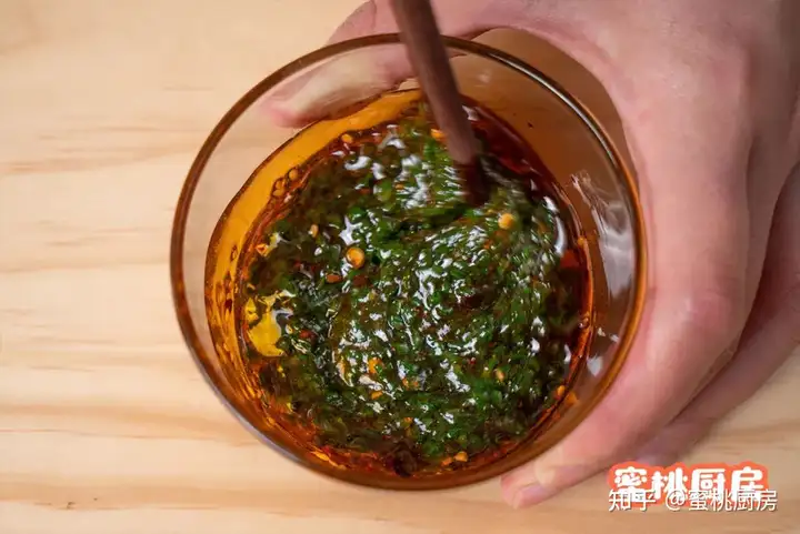 母亲节这天，有哪些适合厨房小白给妈妈做的菜谱推荐？