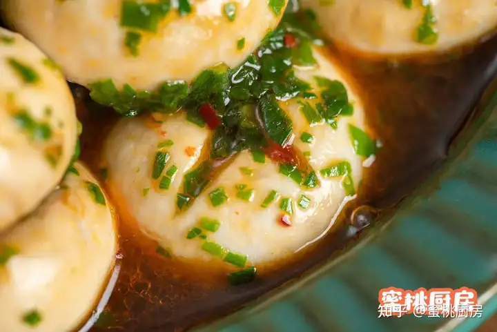 母亲节这天，有哪些适合厨房小白给妈妈做的菜谱推荐？