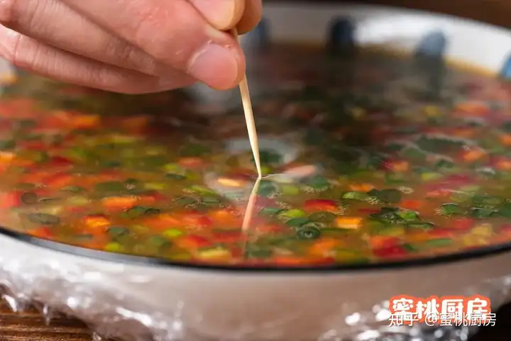 母亲节这天，有哪些适合厨房小白给妈妈做的菜谱推荐？